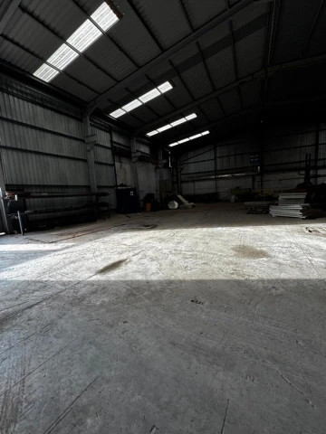 Location Hangar Oran Es senia 4