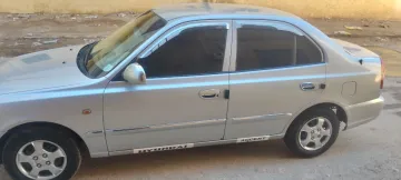 Hyundai Accent 2015 GLS 2