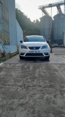 citadine-seat-ibiza-2016-black-line-mechroha-souk-ahras-algerie