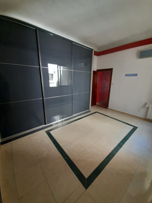 Rent Apartment F6 Algiers Alger centre