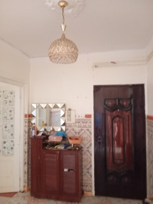 appartement-vente-f3-mostaganem-algerie