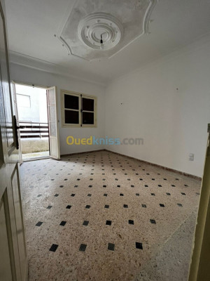 appartement-location-vacances-f3-alger-bab-ezzouar-algerie