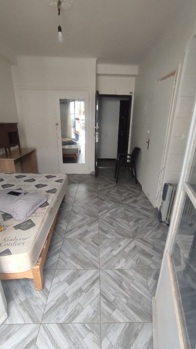 Vente Appartement Studio Alger Hydra