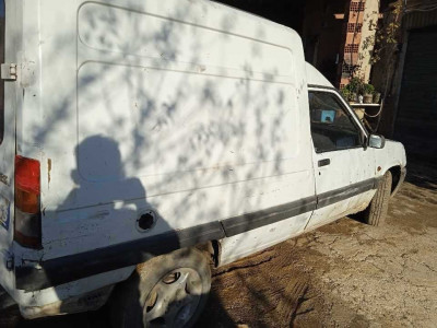 commerciale-renault-express-1990-minar-zarza-mila-algerie