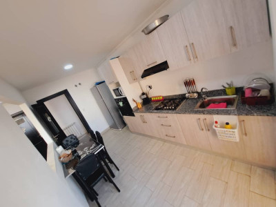 appartement-location-f4-oran-algerie