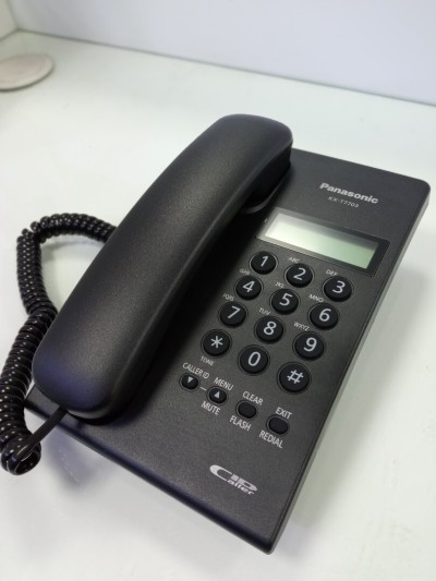 PANASONIC POSTE TELEPHONIQUE KX-T7703