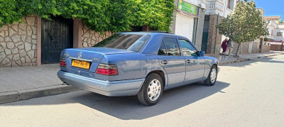 voitures-mercedes-classe-e-1996-250d-oran-algerie