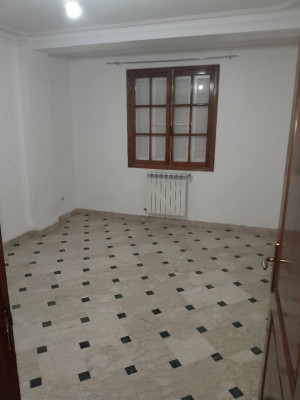 appartement-location-f4-alger-bir-mourad-rais-algerie