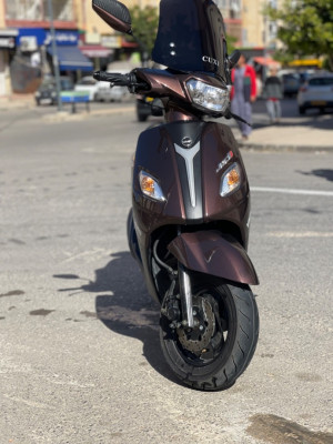 motorcycles-scooters-vms-joki-2023-ain-naadja-alger-algeria