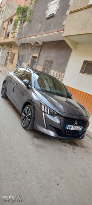 voitures-peugeot-208-2024-gt-sidi-chami-oran-algerie