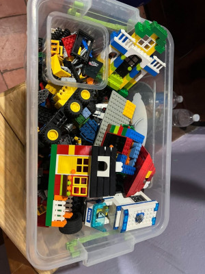 Boite Lego 49 Pcs Multi Couleur - Prix en Algérie