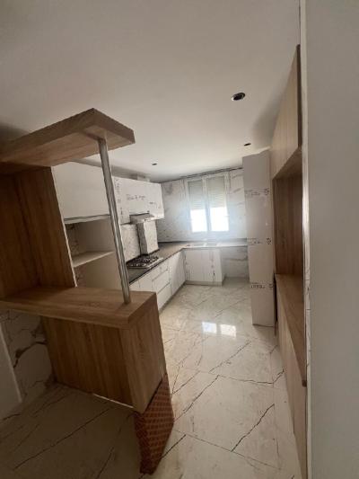 بيع شقة 2 غرف الجزائر برج البحري