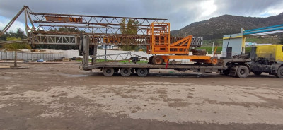 terrain-agricole-une-grue-mobile-bou-ismail-tipaza-algerie