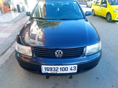 voitures-volkswagen-passat-2000-mila-algerie