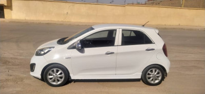 voitures-kia-picanto-2013-pop-biskra-algerie