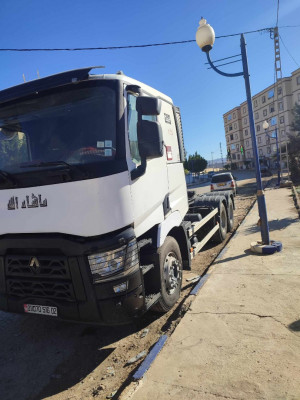 camion-renault-faracha-440-64-2016-chlef-algerie