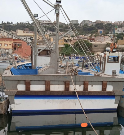 bateaux-barques-hyundai-marine-sardinier-2021-cherchell-tipaza-algerie