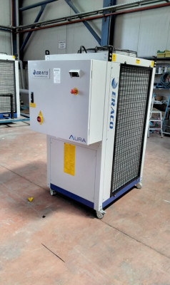 groupe de production d'eau glacée -refroidisseur-chiller-heat pump (disponible entre 16KW et 200KW)