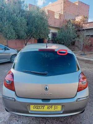 voitures-renault-clio-3-2009-sidi-abdelli-tlemcen-algerie