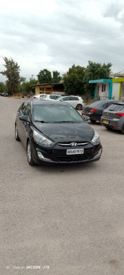 voitures-hyundai-accent-rb-4-portes-2018-seraidi-annaba-algerie