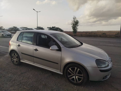 voitures-volkswagen-golf-5-2007-r32-constantine-algerie