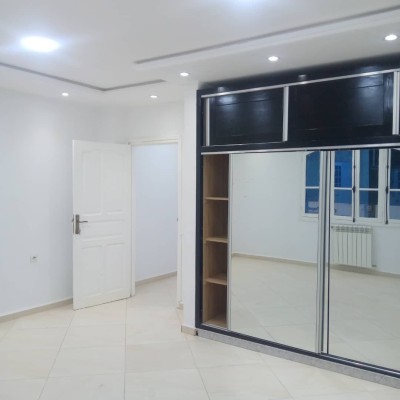 Location Appartement Niveau de villa F3 Alger Ouled fayet