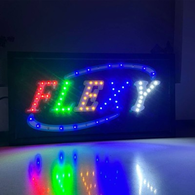Plaque LED Flexy  Texte défilant en couleur !