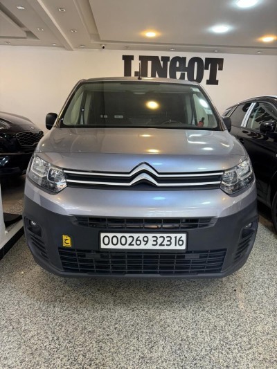 Citroen Berlingo 2023 Tolé