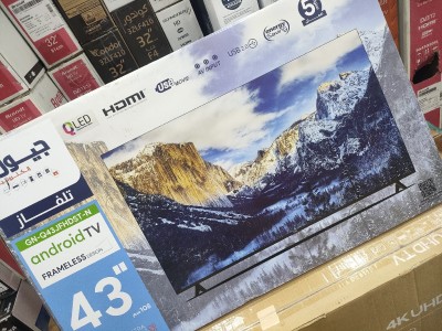 TV GÉANT 43" ANDROID 