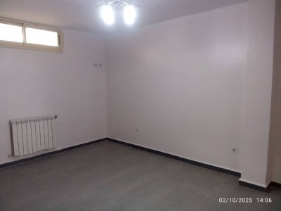 Location Appartement F4 Alger Ain benian