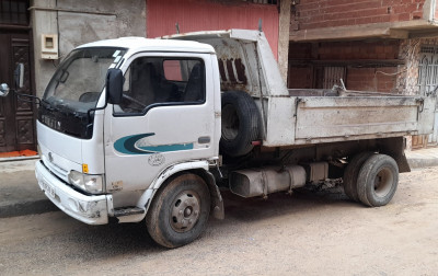 camion-yuejin-3043-14-2009-tissemsilt-algerie