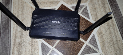 شبكة-و-اتصال-modem-tenda-4-antannas-الخروب-قسنطينة-الجزائر