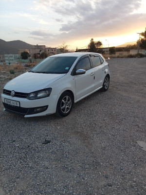 voitures-volkswagen-polo-2014-arris-batna-algerie