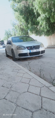 moyenne-berline-volkswagen-golf-5-2008-r32-constantine-algerie