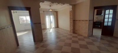 Location Appartement F4 Alger Dely brahim