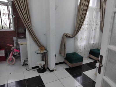 appartement-vente-f3-alger-ain-naadja-algerie