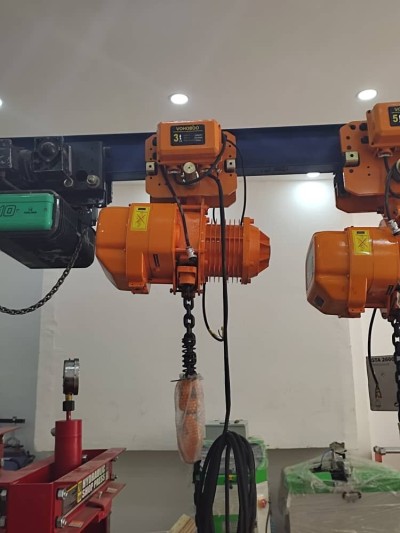 Palan à chaîne électrique 