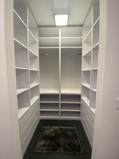 Dressing L sur mesures en Mdf