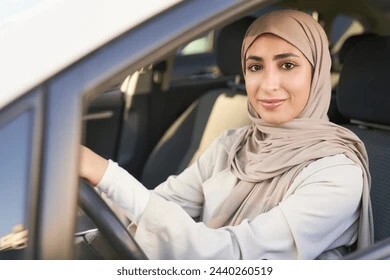 transport-chauffeurs-chauffeur-femme-سائقة-hammamet-alger-algerie