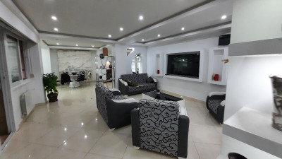 appartement-location-f4-alger-hydra-algerie