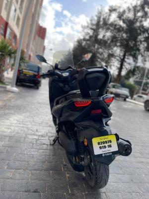 motos-scooters-xmax-yamaha-2019-baba-hassen-alger-algerie