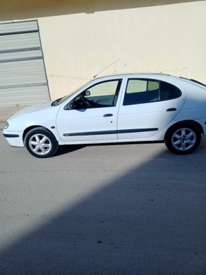 citadine-renault-megane-1-2001-telerghma-mila-algerie