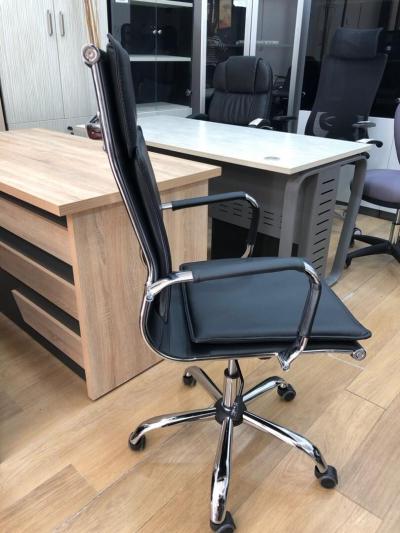 Chaise de Bureau à Haut Dossier en similicuir noire