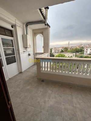 Rent Villa floor F5 Algiers Kouba