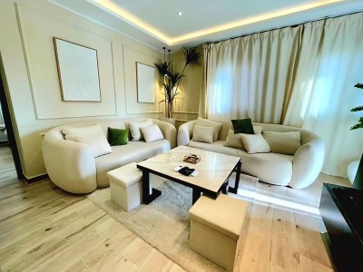 كراء شقة 4 غرف وهران بئر الجير