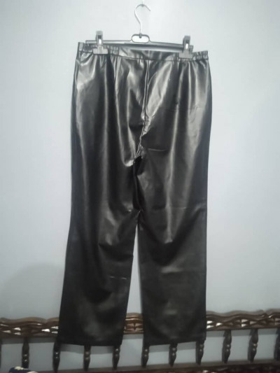 jeans-et-pantalons-سراويل-نسائية-bordj-el-bahri-alger-algerie