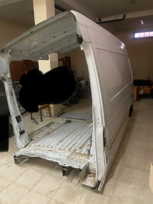 fourgon-mercedes-sprinter-313-panneau-cote-droit-complet-khraissia-alger-algerie