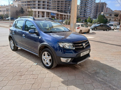 voitures-dacia-sandero-2017-stepway-oran-algerie