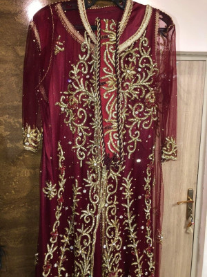 tenues-traditionnelles-caftan-blida-algerie