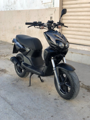 motos-et-scooters-mbk-stunt-azzaba-skikda-algerie